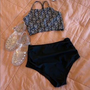 New high waisted two piece swim suit NWT